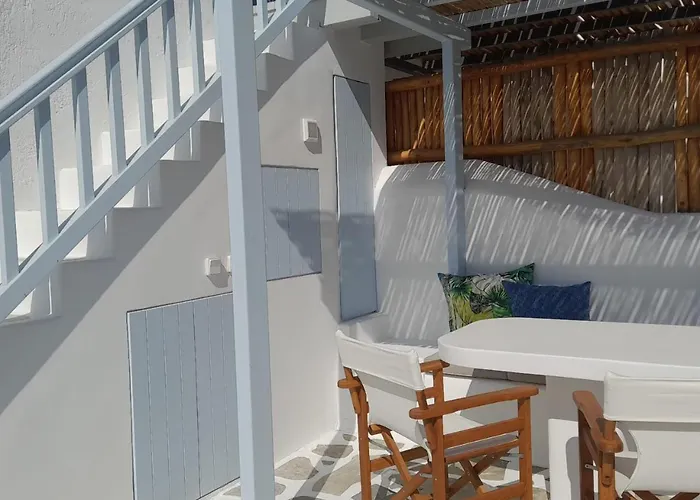 Traditional Dream Myconian